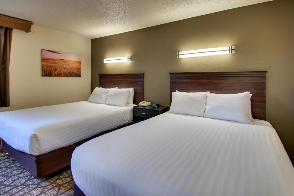 Queen Room with Two Queen Beds - Disability Access interior